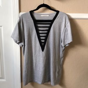 V-neck T